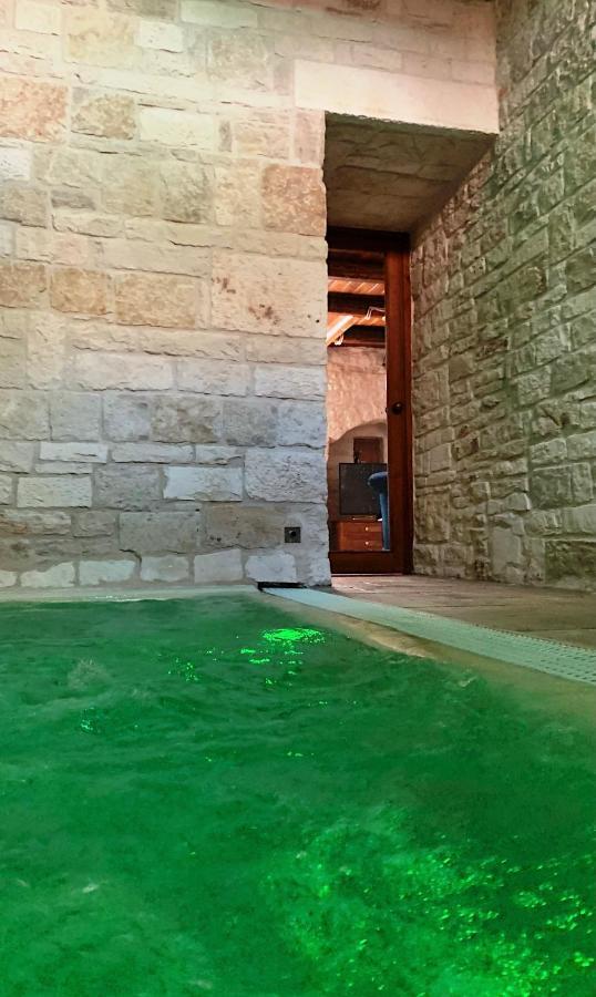 Trulli E Puglia Luxury Suite Alberobello Exterior photo